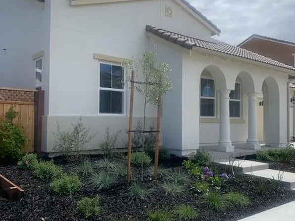 3088 Arroyo Dr, Marina, CA 93933