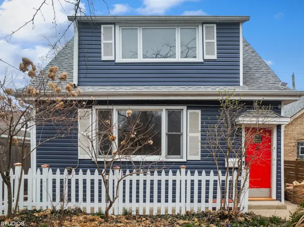 1208 Dewey Ave, Evanston, IL 60202