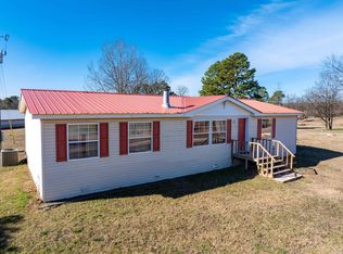 523 E Red Barn Rd, Cave City, AR 72521