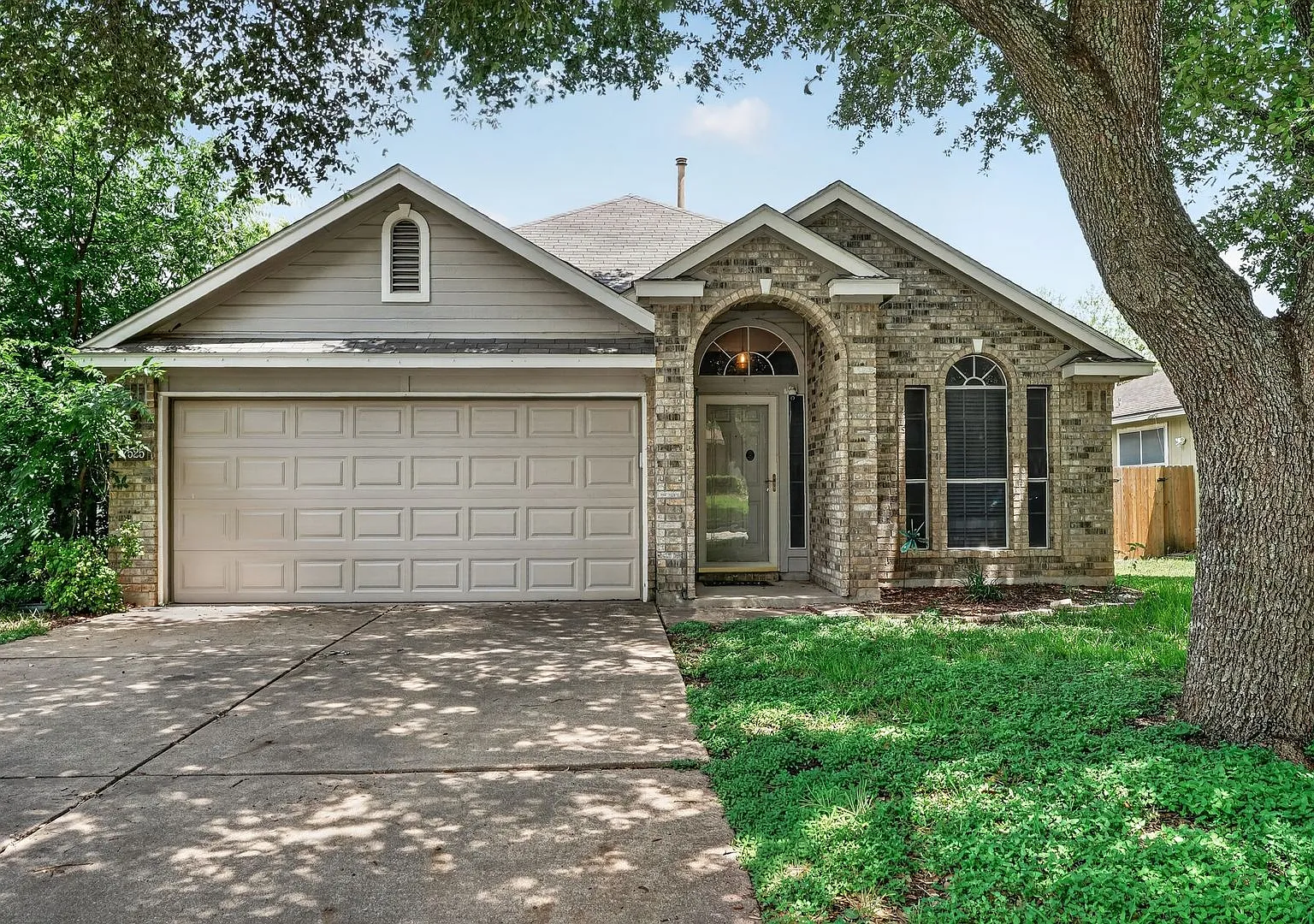 Spacious 3-Bedroom Home with Two Living and Two Dining AreasAvailable for Lease! — Photo 1