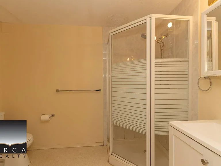 3015 Griffin Pl — Photo 18