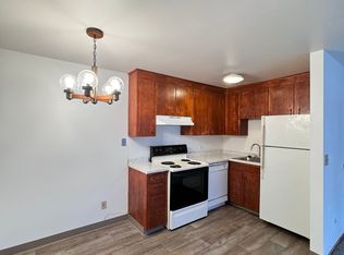 3043 NE 140th St APT 4, Seattle, WA 98125