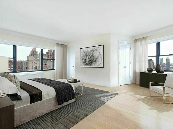 4th image of 20 W 64th St #35EF
