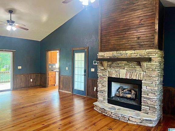 3rd image of 2711 County Road 129