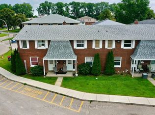 12 Orchard Pl #12, Chatham Kent, ON N7M1A6