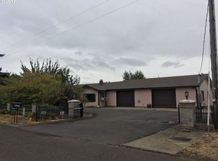 86976 Dukhobar Rd, Eugene, OR 97402