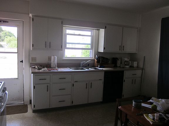 3rd image of 125 Wynn St