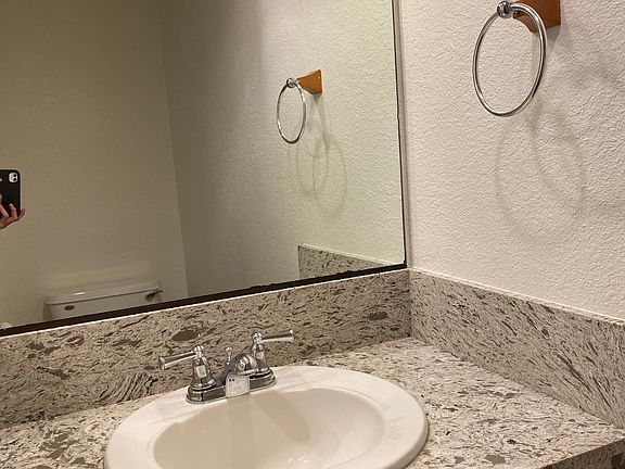 1/2 bath downstairs