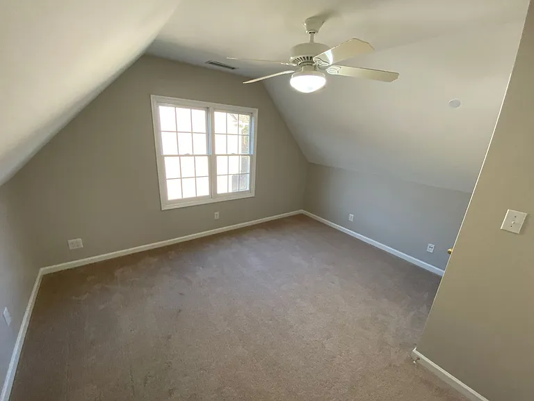 102 College Ave — Photo 30