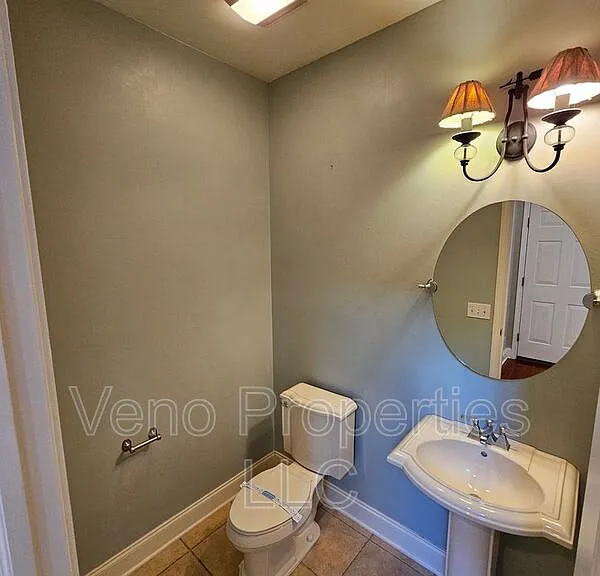 5 Brighton Ct — Photo 12