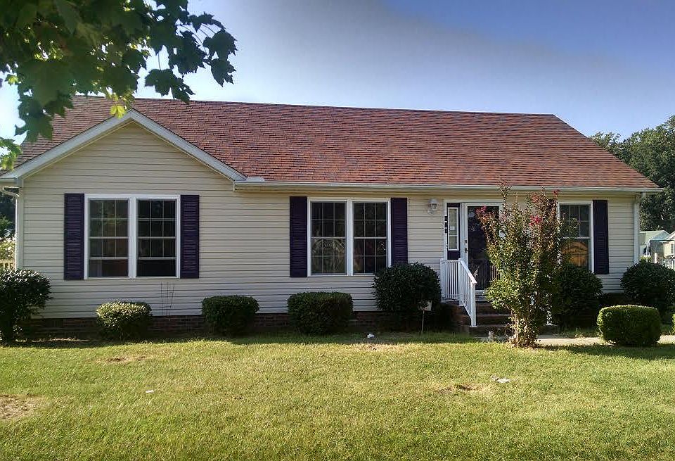 Nice home...REDUCED !
