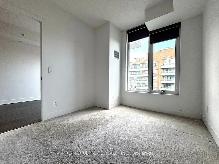 68 Merton St #803 — Photo 16