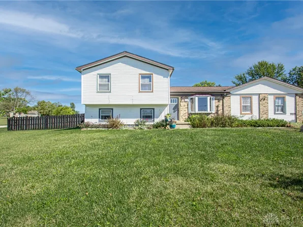 172 Valhalla Dr, Eaton, OH 45320