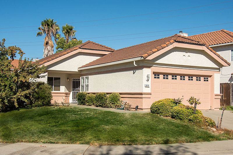 1st image of 9437 Garnkirk Ct.