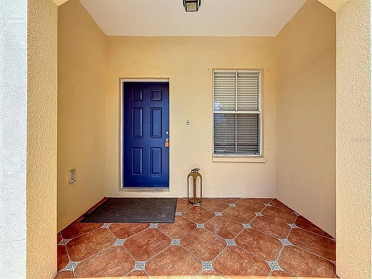 648 Norfolk St — Photo 5