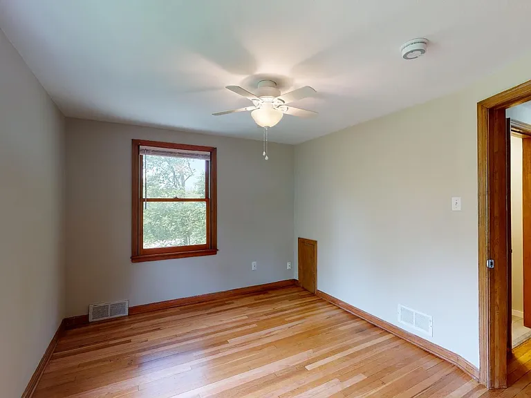 2635 Hunt St — Photo 12