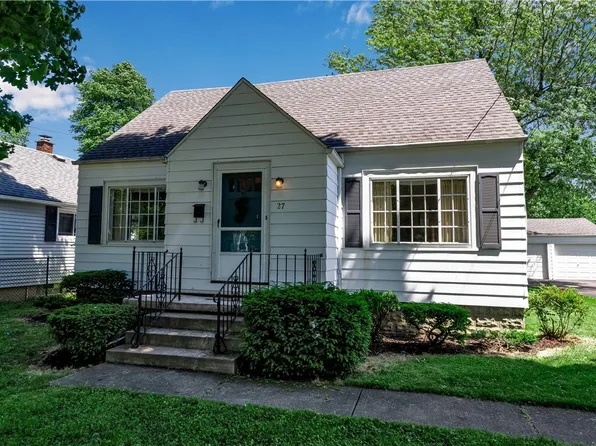 27 Randolph St, Lancaster, NY 14086