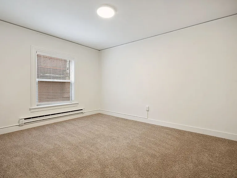 5th & Mercer Apartments — Photo 15