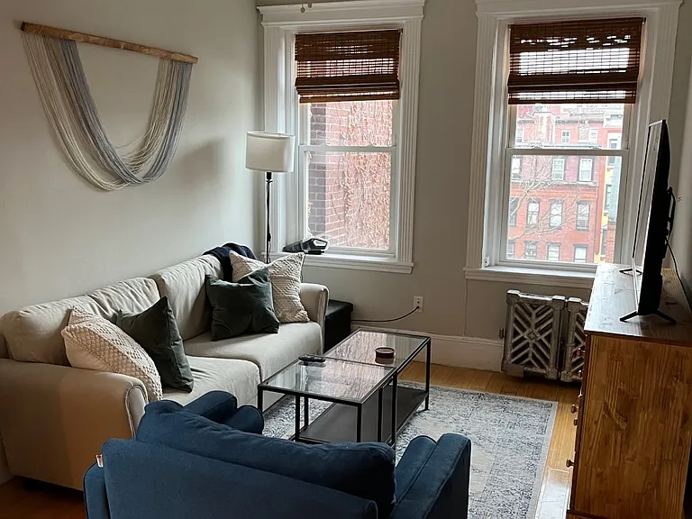 70 Joy St #15 — Photo 19