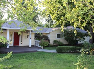 12735 SW 22nd Ave, Lake Oswego, OR 97034