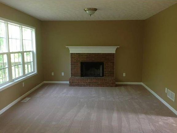 FAMILY ROOM WITH FIREPLAC