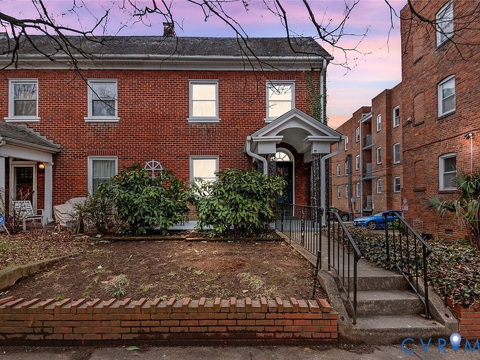 1st image of 2419 Rosewood Ave