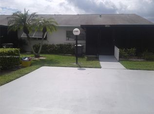 5380 Glenda St, West Palm Beach, FL 33417