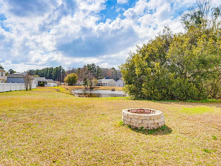 320 Honeycomb Ln — Photo 27
