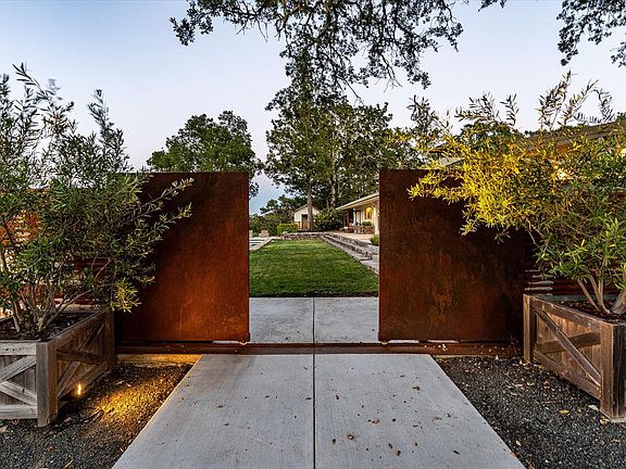 Entry Gate