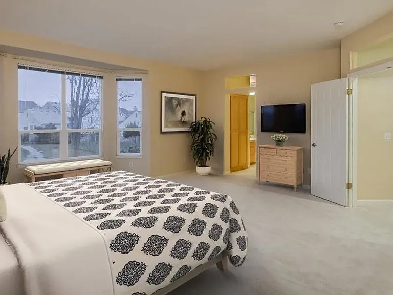 2147 Falcon Ridge Dr — Photo 15