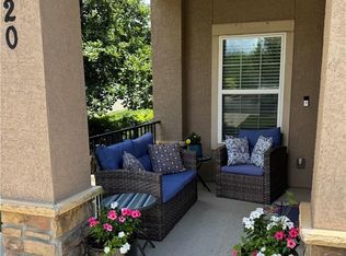 16009 Fontana St APT 120, Overland Park, KS 66085