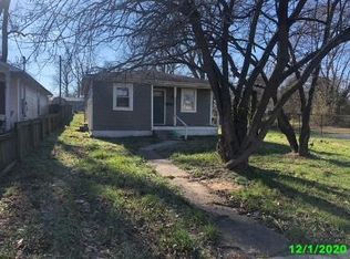 712 Dr Martin Luther King Jr, HENDERSON, KY 42420