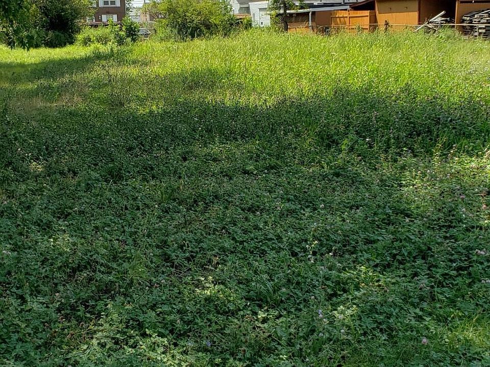 1st image of 1295 Marsdale Ave