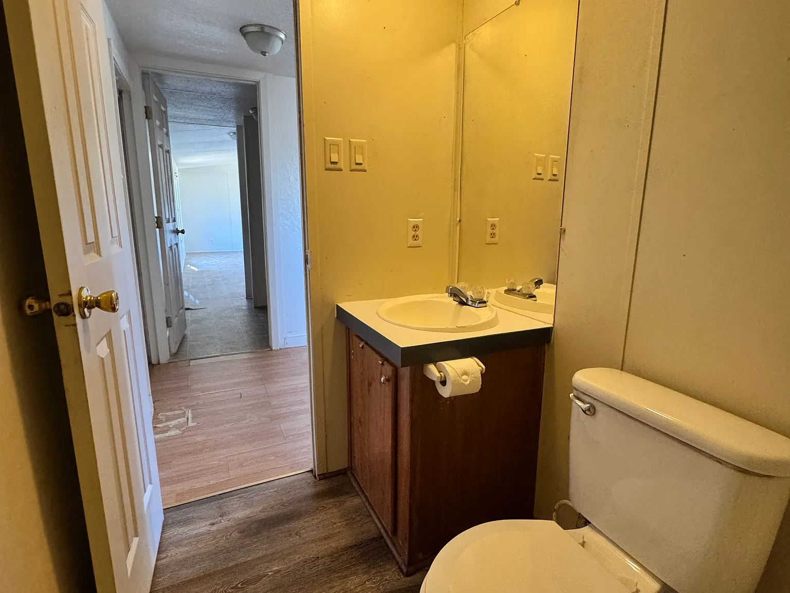 2 bed, 650 sqft, $1,000 — Photo 4