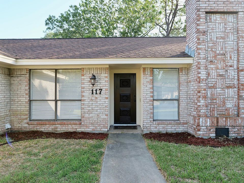 1st image of 117 Montezuma Dr