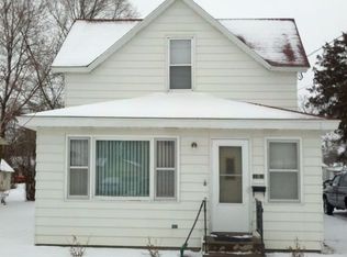 115 W 1st St S, Melrose, MN 56352