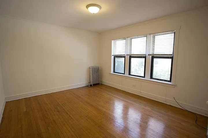 Ellis Court — Photo 44