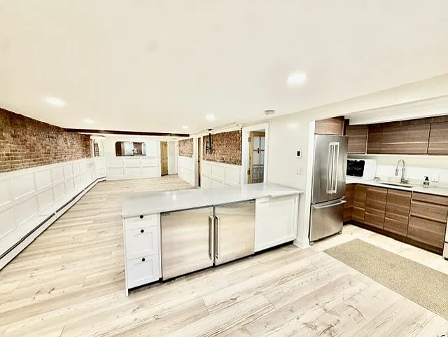 Studio, 9999 sqft, $2,950 — Photo 3