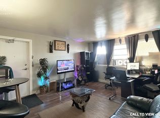 1007 Adelaide St N #2, London, ON N5Y 2M8