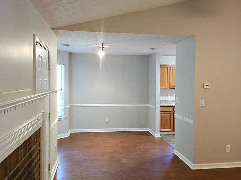 12205 Cypress Way — Photo 15