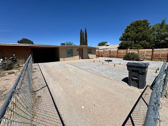 3rd image of 3977 Las Casitas Dr APT B