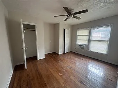 4402 Roseland St — Photo 10