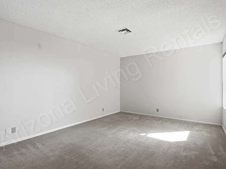 1720 Bahama Ave #B-6 — Photo 11
