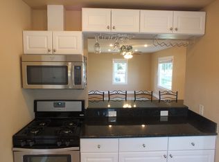 (Undisclosed Address), Sunnyside, WA 98944