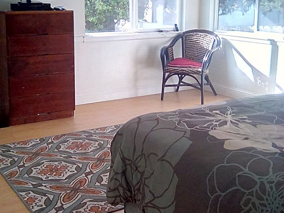 4th image of 335 Dorset St #1