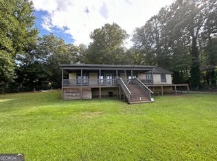 580 Yancey Rd, Covington, GA 30014