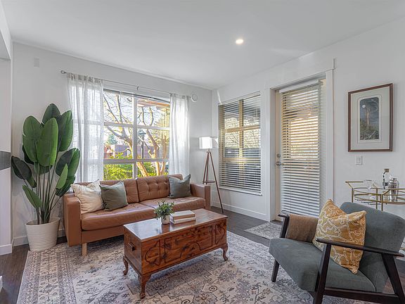 3rd image of 1468 Saint Andrews Ave #110