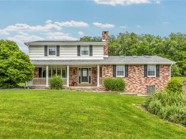 375 Navaho Hollow Rd, Fayette City, PA 15438