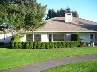 7003 Fairway Ln SE, Olympia, WA 98501