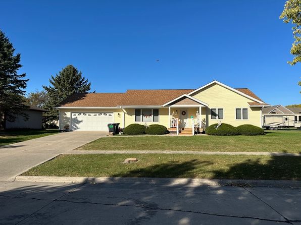 113 Frette Dr, Story City, IA 50248